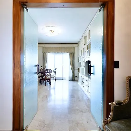 Apartamento Mg Holidays - Casa Achille *